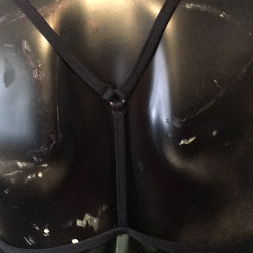 Ocean Gear Black and shimmering green swim suit - Picture 4 of 7